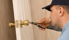 City Locksmith Services Warrington, PA 215-660-1319 - 6-Locks-Replace